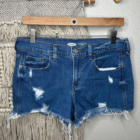 Old Navy Blue Distressed Denim Boyfriend Mid-Rise Shorts (Size 4) - Picture 1 of 5